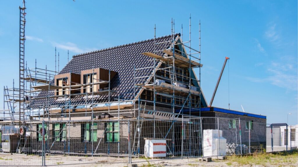 Dutch housing minister agrees on 24 locations for fast construction